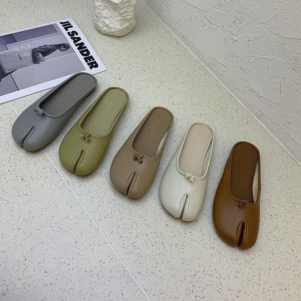 shoes women female slippers low cover toe slides pu soft 2021 flat rubber fabric rome basic hoof heels ladies', Black
shoes women female slippers low cover toe slides pu soft 2021 flat rubber fabric rome basic hoof heels ladies', Black