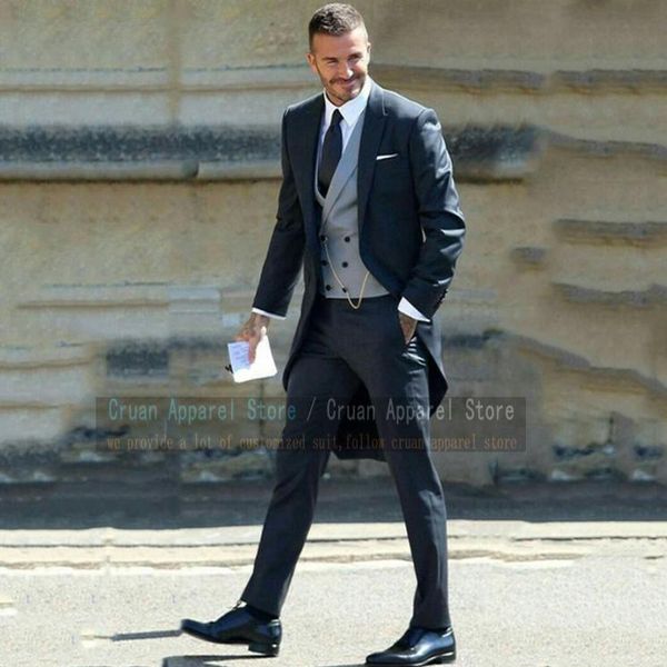 men's suits & blazers tailor-made classic dark grey suit men set slim fit wedding man groom morning tuxedo jacket waistcoat pants 3 pie, White;black
men's suits & blazers tailor-made classic dark grey suit men set slim fit wedding man groom morning tuxedo jacket waistcoat pants 3 pie, White;black