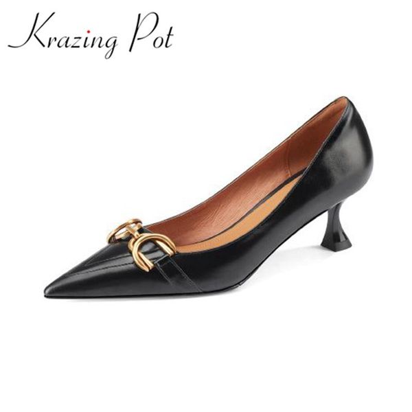 dress shoes krazing pot full grain leather pointed toe slip on thin high heels metal chains fasteners vintage 2021 women autumn pumps l01, Black 
dress shoes krazing pot full grain leather pointed toe slip on thin high heels metal chains fasteners vintage 2021 women autumn pumps l01, Black
