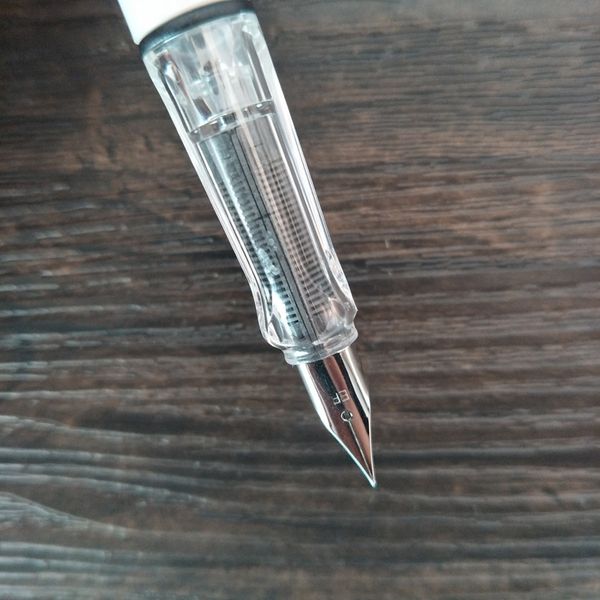 0pa hero's water water eternal 359 half fountain pens color positive ink bag student advertisement fountain pen
0pa hero's water water eternal 359 half fountain pens color positive ink bag student advertisement fountain pen
