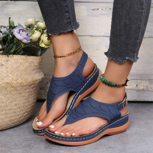 women summer shoe platform non-slip sandal closed toe wedge sandals ladies light casual shoes large size 35~44 220308, Black
women summer shoe platform non-slip sandal closed toe wedge sandals ladies light casual shoes large size 35~44 220308, Black