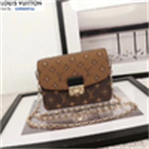 luxury m4008 nail chain bag two color women handbags iconic bags brand handles shoulder bags totes cross body designer bag clutches even
luxury m4008 nail chain bag two color women handbags iconic bags brand handles shoulder bags totes cross body designer bag clutches even
