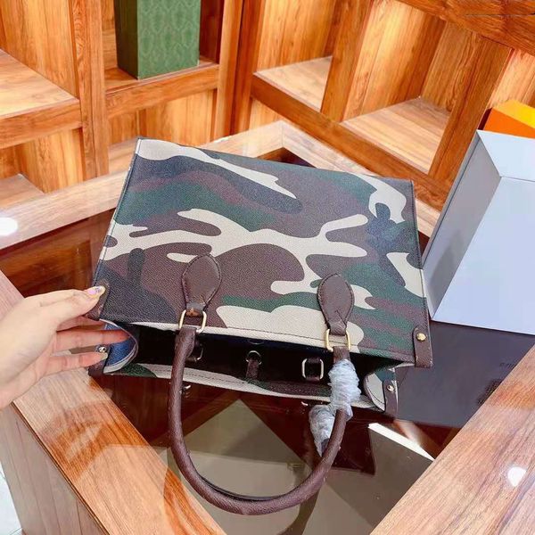 2021 women's handbag camouflage shopping bag printing messenger bags ladies purses womens handbags totes backpack fashion tote size:40*
2021 women's handbag camouflage shopping bag printing messenger bags ladies purses womens handbags totes backpack fashion tote size:40*