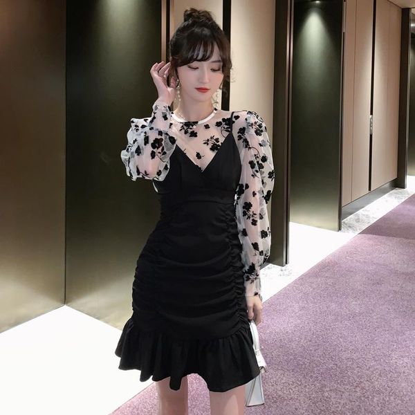 women's tracksuits autumn winter black vintage fashion two piece set for ladies see through flower blazer blouse and ruched slip dress, Gray
women's tracksuits autumn winter black vintage fashion two piece set for ladies see through flower blazer blouse and ruched slip dress, Gray