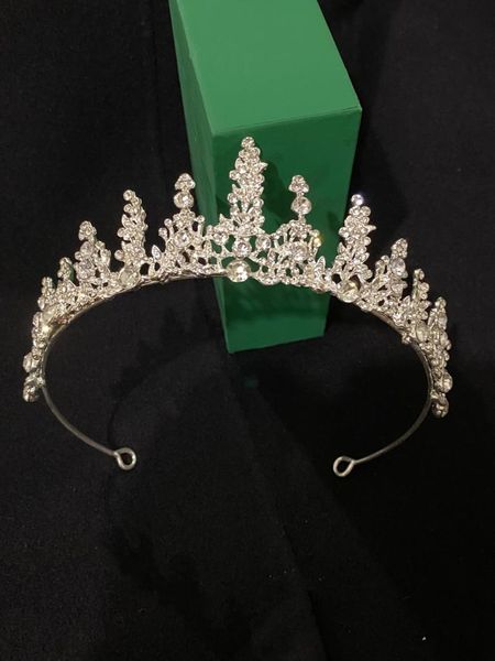 earrings & necklace wedding crown three-dimensional independent packaging baking zinc alloy gold women's electroplating headwear, Silver
earrings & necklace wedding crown three-dimensional independent packaging baking zinc alloy gold women's electroplating headwear, Silver