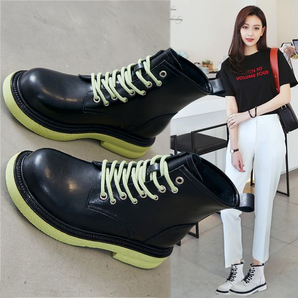 martin fashion british style 2021 versatile women's spring and autumn single black short boots
martin fashion british style 2021 versatile women's spring and autumn single black short boots