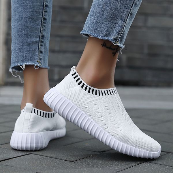athletic women sports shoes female flying 2021 spring and summer casual breathable black white red grey mesh womens students running
athletic women sports shoes female flying 2021 spring and summer casual breathable black white red grey mesh womens students running