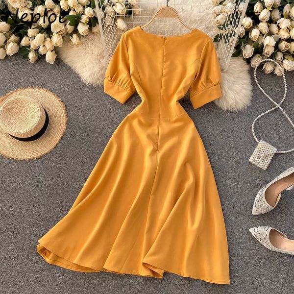 neploe turn down collar pullover short sleeve dress women high waist hip a line solid vestidos work style ol slim robe summer 210423, Black;gray
neploe turn down collar pullover short sleeve dress women high waist hip a line solid vestidos work style ol slim robe summer 210423, Black;gray