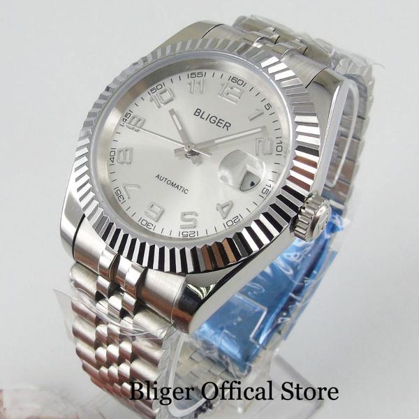 wristwatches 40mm automatic men watch white dial deployment clasp miyota movement, Slivery;brown
wristwatches 40mm automatic men watch white dial deployment clasp miyota movement, Slivery;brown