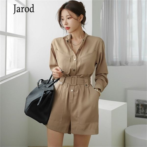 fashion elegant belted single-breasted women short jumpsuit stand collar long sleeve office ol slim romper overalls 210519, Black;white
fashion elegant belted single-breasted women short jumpsuit stand collar long sleeve office ol slim romper overalls 210519, Black;white