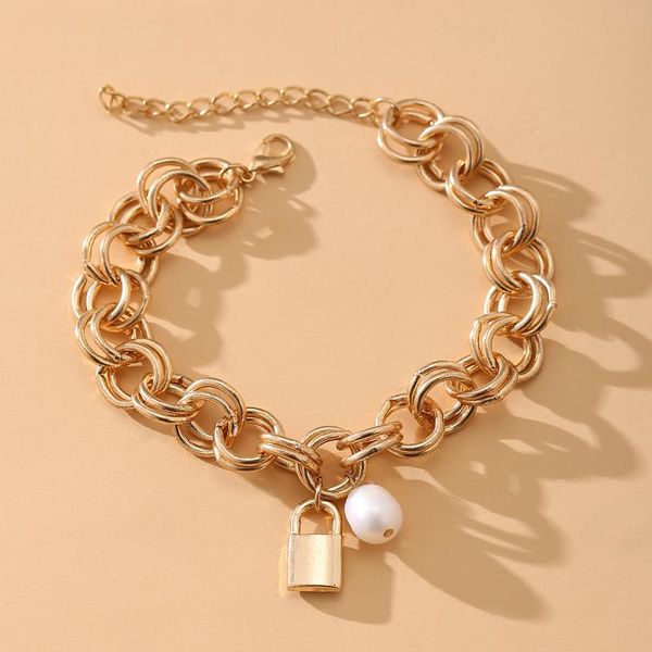 charm bracelets vintage pearl lock chain bracelet for women girls 2021 gothtic gold twisted metal bangles female fashion jewelry, Golden;silver
charm bracelets vintage pearl lock chain bracelet for women girls 2021 gothtic gold twisted metal bangles female fashion jewelry, Golden;silver