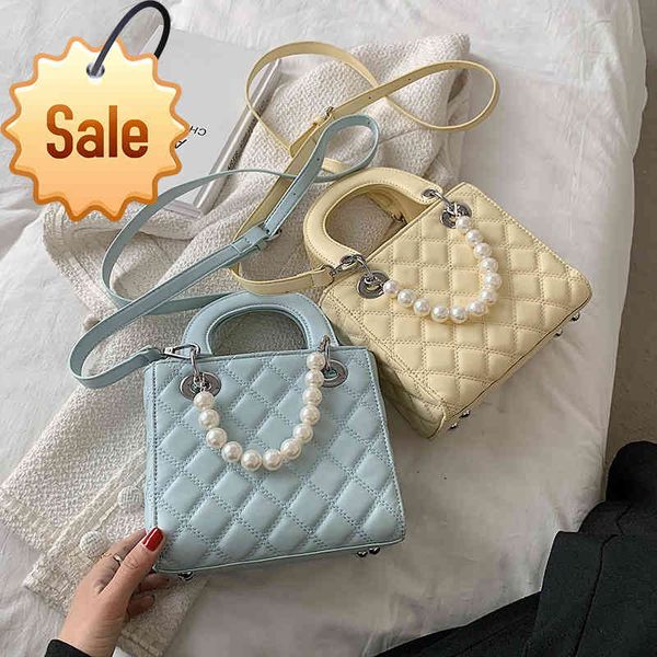 net red bag 21 new summer korean version tide lap messenger bag fairy lingge fashion pearl handbag diana bag
net red bag 21 new summer korean version tide lap messenger bag fairy lingge fashion pearl handbag diana bag