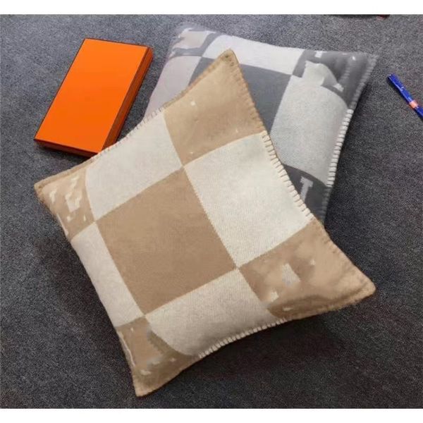 fashion thick cashmere scarf throw pillow casual sofa cushion wool knitted221j, Blue;gray
fashion thick cashmere scarf throw pillow casual sofa cushion wool knitted221j, Blue;gray