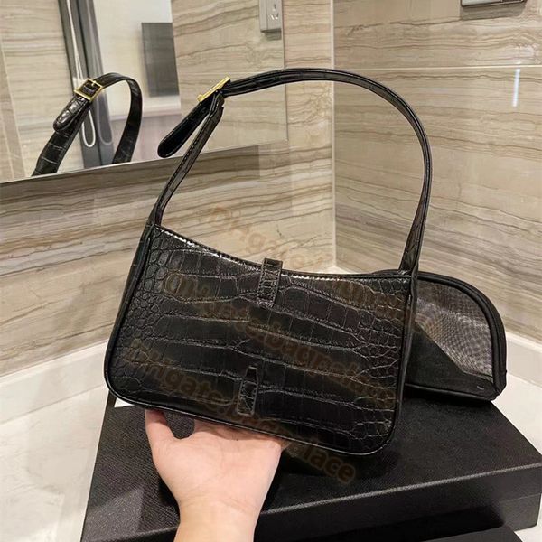 shoulder bags underarm luxurious 2021 luxury designer bag gold wholesale formal women ladies chains leather handbags cross body clutch totes
shoulder bags underarm luxurious 2021 luxury designer bag gold wholesale formal women ladies chains leather handbags cross body clutch totes