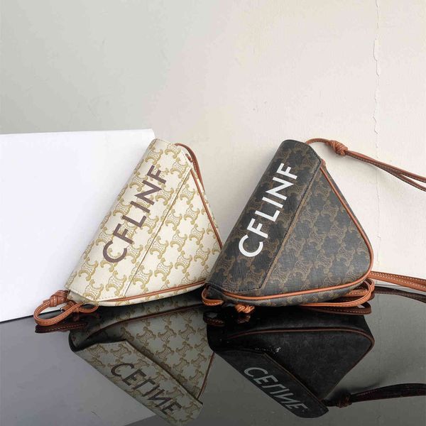 70% factory store lisa's same arc de triangle leather old flower mini mobile phone bag female summer one shoulder messenger bag
70% factory store lisa's same arc de triangle leather old flower mini mobile phone bag female summer one shoulder messenger bag
