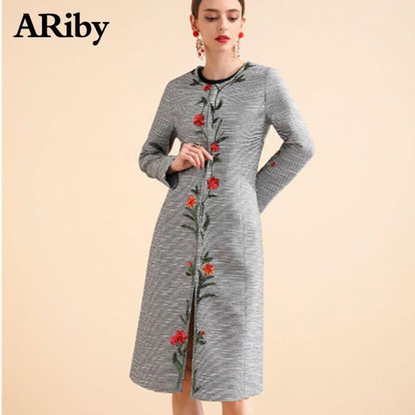 women's trench coats ariby windbreaker jacket 2021 autumn and winter embroidered embroidery a set waist ladies lady apricot silver long, Tan;black
women's trench coats ariby windbreaker jacket 2021 autumn and winter embroidered embroidery a set waist ladies lady apricot silver long, Tan;black