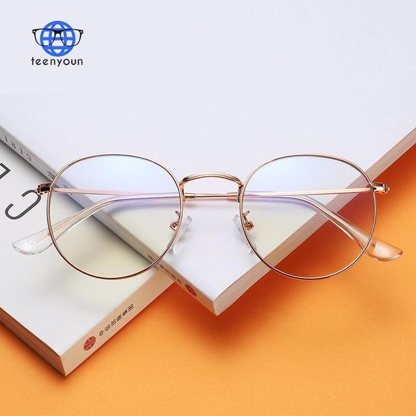 sunglasses teenyoun 2021 anti blue light blocking glasses round frame women eyeglasses gaming vintage men spectacles eyewear, White;black
sunglasses teenyoun 2021 anti blue light blocking glasses round frame women eyeglasses gaming vintage men spectacles eyewear, White;black