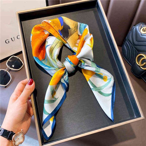 scarves hangzhou yellow flower french hair band real mulberry silk small square female decorative thin scarf, Blue;gray
scarves hangzhou yellow flower french hair band real mulberry silk small square female decorative thin scarf, Blue;gray
