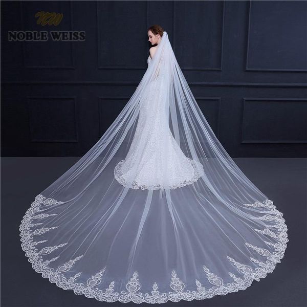 bridal veils noble weiss one layer 3*3 meters wedding veil cathedral customize appliques party with comb, Black
bridal veils noble weiss one layer 3*3 meters wedding veil cathedral customize appliques party with comb, Black