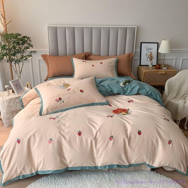bedding sets 1.8m bed quilt cover autumn winter thickened cotton brushed set 100% pure long-staple linen american
bedding sets 1.8m bed quilt cover autumn winter thickened cotton brushed set 100% pure long-staple linen american