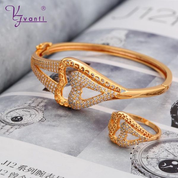 earrings & necklace style dubai gold shiny zirconia fashion jewelry trendy colour bracelets bangles rings for women, Silver
earrings & necklace style dubai gold shiny zirconia fashion jewelry trendy colour bracelets bangles rings for women, Silver