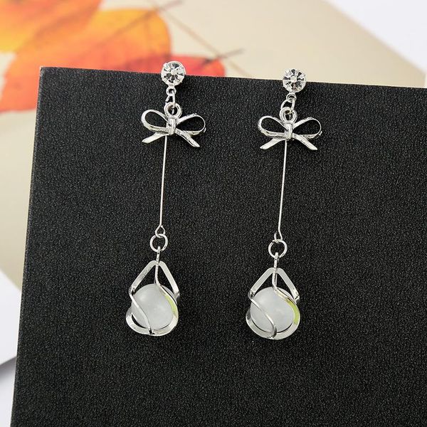 dangle & chandelier long bohemia tassel earrings for women bowknot rhinestone statement metal hanging earring luxury fashion jewelry, Silver
dangle & chandelier long bohemia tassel earrings for women bowknot rhinestone statement metal hanging earring luxury fashion jewelry, Silver