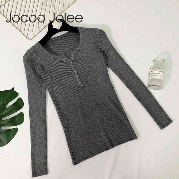 women autumn winter chic button v neck basic slim knitted sweater female solid casual pullover knit jumper 210428, White;black
women autumn winter chic button v neck basic slim knitted sweater female solid casual pullover knit jumper 210428, White;black