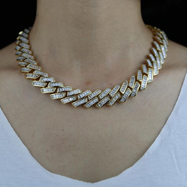 chokers big heavy iced out bling baguette 5a cubic zirconia cz cuban link chain necklace for hip hop men women charm 19mm choker jewelry, Golden;silver
chokers big heavy iced out bling baguette 5a cubic zirconia cz cuban link chain necklace for hip hop men women charm 19mm choker jewelry, Golden;silver