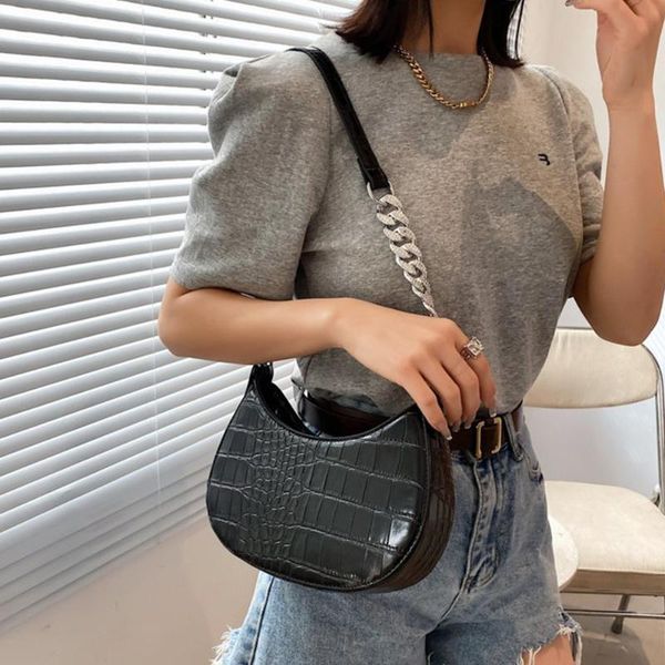 alligator pattern small pu leather chain shoulder bags for women female half moon design travel crossbody bag handbags evening
alligator pattern small pu leather chain shoulder bags for women female half moon design travel crossbody bag handbags evening