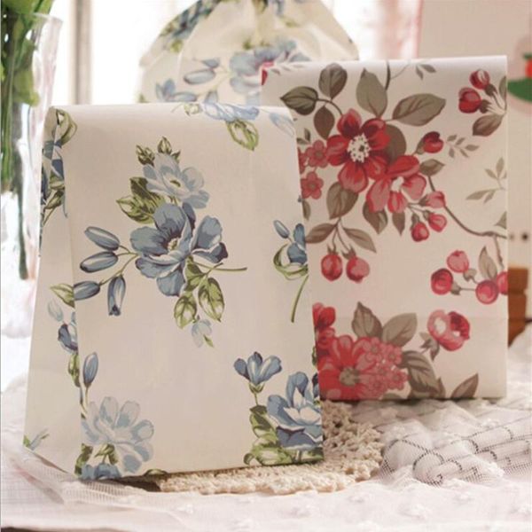 gift wrap 2021 style choolate candy box red /bule flowery flower design bags/flat mouth paper bags/baking pastry bags/candy bags
gift wrap 2021 style choolate candy box red /bule flowery flower design bags/flat mouth paper bags/baking pastry bags/candy bags