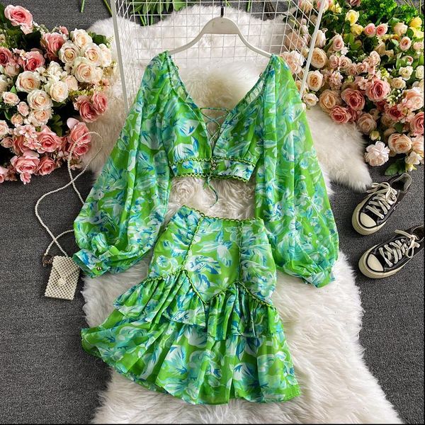 chiffon two piece womens dresses set spring autumn elegant v neck long sleeve short ruffle mini skirt female, White
chiffon two piece womens dresses set spring autumn elegant v neck long sleeve short ruffle mini skirt female, White