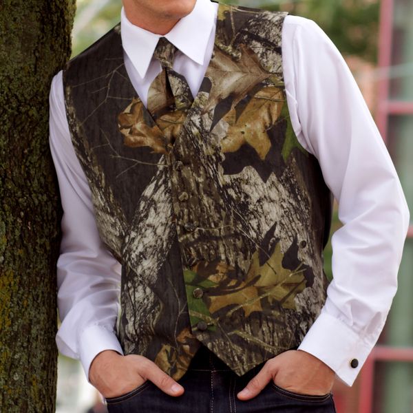 2021 rustic camo groom vests groomman attire slim fit mens suit vest prom wear wedding dress tailor waistcoat country farm, Black
2021 rustic camo groom vests groomman attire slim fit mens suit vest prom wear wedding dress tailor waistcoat country farm, Black