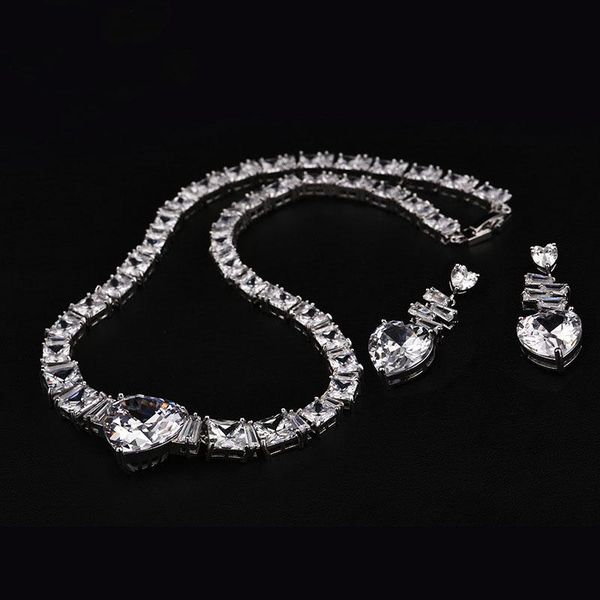 earrings & necklace lovely heart shaped white cz woman bridal wedding jewelery sets, Silver
earrings & necklace lovely heart shaped white cz woman bridal wedding jewelery sets, Silver