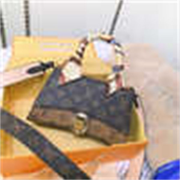 shoulder luxury m6002 leisure all-match hourglass bag female bag handbags iconic handles brand bags totes cross body bag designer clutch
shoulder luxury m6002 leisure all-match hourglass bag female bag handbags iconic handles brand bags totes cross body bag designer clutch