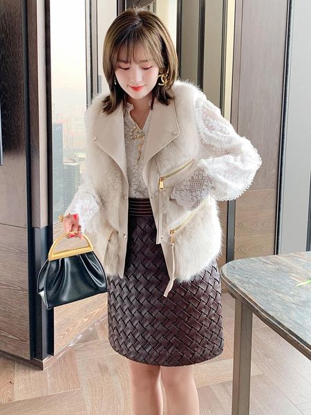 smart zipper pu leather stitching, versatile waistcoat, women's winter style plus sizes large size two piece pants, White
smart zipper pu leather stitching, versatile waistcoat, women's winter style plus sizes large size two piece pants, White