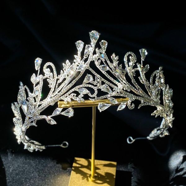 luxury exquisite rhinestone retro queen wedding headdress super fairy birthday stage annual meeting catwalk crown bride hair clips & barrett, Golden;silver
luxury exquisite rhinestone retro queen wedding headdress super fairy birthday stage annual meeting catwalk crown bride hair clips & barrett, Golden;silver