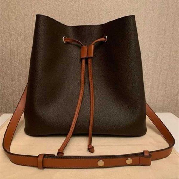 hanghhangbag luxury designer fashion hand handbag handbags backpack wallet purse shoulder crossbody tote bags mini bag bucket female le
hanghhangbag luxury designer fashion hand handbag handbags backpack wallet purse shoulder crossbody tote bags mini bag bucket female le