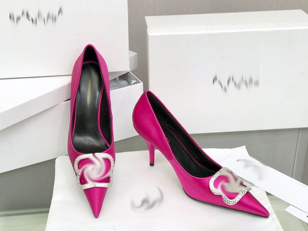 2021 good quality fashion women luxurys designers shoes designer sandals womens luxury high heels sandal dress shoess with box size 35-41 -g, Black
2021 good quality fashion women luxurys designers shoes designer sandals womens luxury high heels sandal dress shoess with box size 35-41 -g, Black