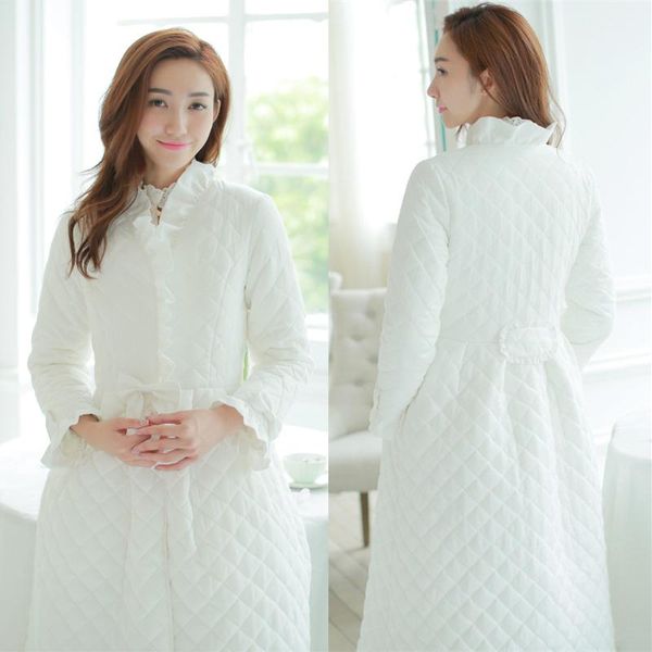 women's sleepwear 2021 autumn and winter thickened cotton pajamas warm pure color princess long bathrobe home nightwear, Black;red
women's sleepwear 2021 autumn and winter thickened cotton pajamas warm pure color princess long bathrobe home nightwear, Black;red