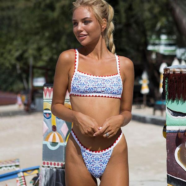 women's swimwear print swimsuit high cut string thong women vintage bandeau bikini 2021 push up biquini bathing suit beach wear, White;black
women's swimwear print swimsuit high cut string thong women vintage bandeau bikini 2021 push up biquini bathing suit beach wear, White;black