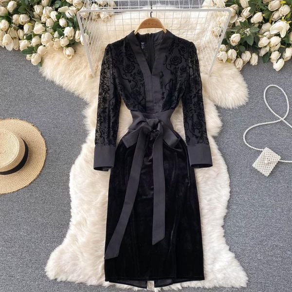 casual dresses b934 autumn and winter fashion ladies retro jacquard slim package hip velvet dress women long sleeve elegant vestidos, Black;gray
casual dresses b934 autumn and winter fashion ladies retro jacquard slim package hip velvet dress women long sleeve elegant vestidos, Black;gray