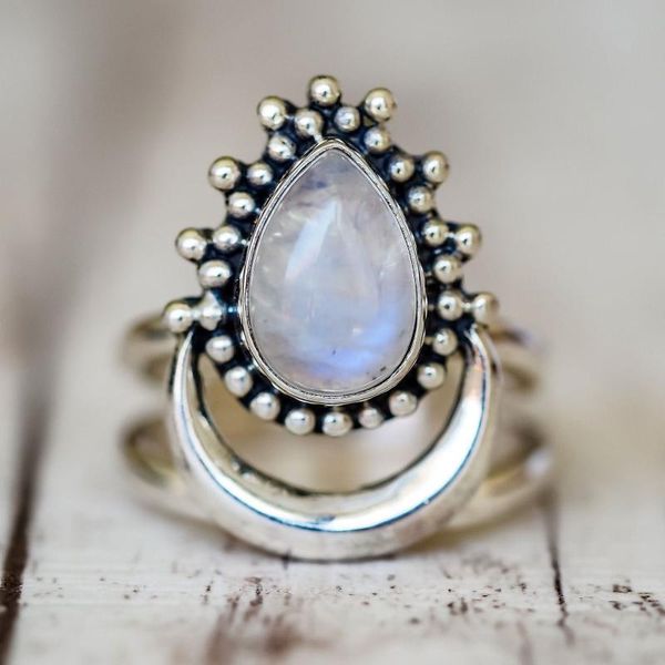 cluster rings crescent moon female moonstone ring charm silver color wedding for women jewelry dainty bridal pear shape engagement, Golden;silver
cluster rings crescent moon female moonstone ring charm silver color wedding for women jewelry dainty bridal pear shape engagement, Golden;silver