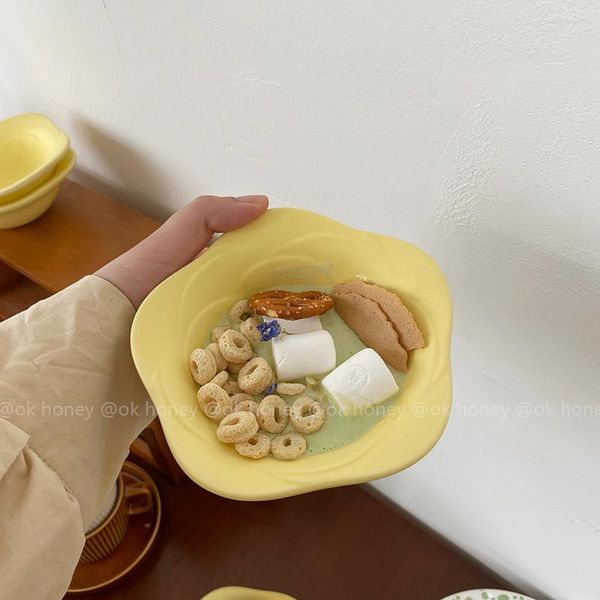 bowls yellow flower bowl ceramic breakfast cereal ins matte frosted irregular dessert small restaurant tableware
bowls yellow flower bowl ceramic breakfast cereal ins matte frosted irregular dessert small restaurant tableware