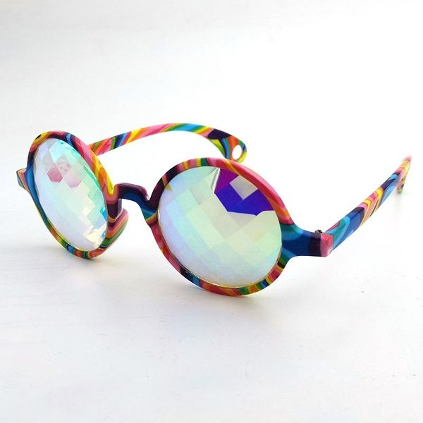 sunglasses emazing print frame kaleidoscope +heart diffraction glasses with rainbow square glass lens, White;black
sunglasses emazing print frame kaleidoscope +heart diffraction glasses with rainbow square glass lens, White;black