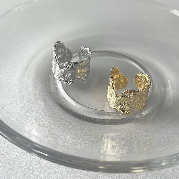 wedding rings european and american fashion exaggerated opening index finger tinfoil texture ring female personality retro wholesale, Slivery;golden
wedding rings european and american fashion exaggerated opening index finger tinfoil texture ring female personality retro wholesale, Slivery;golden