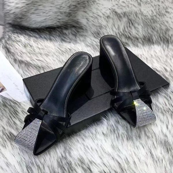 slippers rhinestone slides women silk mules butterfly knot decor square heels summer designer chic woman shoe, Black
slippers rhinestone slides women silk mules butterfly knot decor square heels summer designer chic woman shoe, Black