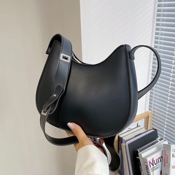 evening bags solid color 2021 fashion female tote quality pu leather women designer handbag vintage shoulder messenger
evening bags solid color 2021 fashion female tote quality pu leather women designer handbag vintage shoulder messenger
