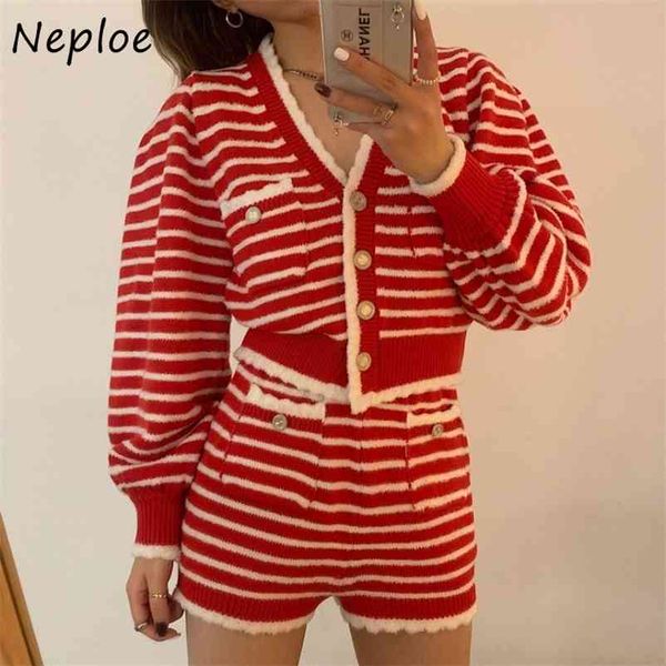 vintage striped knit 2 pcs women set v neck long sleeve single breast cardigans + high waist hip a line skirt slim suit 210422, White
vintage striped knit 2 pcs women set v neck long sleeve single breast cardigans + high waist hip a line skirt slim suit 210422, White