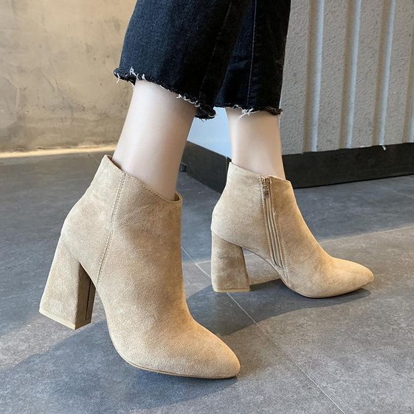 boots women's short british autumn winter 2021 high heeled suede thick heel shoes korean, Black
boots women's short british autumn winter 2021 high heeled suede thick heel shoes korean, Black