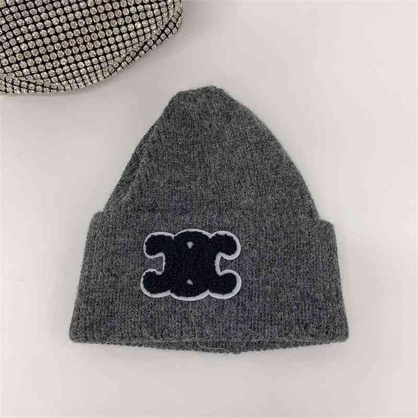 design autumn and winter new small fragrance style knitted wool hat anchor with versatile outdoor warm cold ear protection 70% off, Blue;gray
design autumn and winter new small fragrance style knitted wool hat anchor with versatile outdoor warm cold ear protection 70% off, Blue;gray
